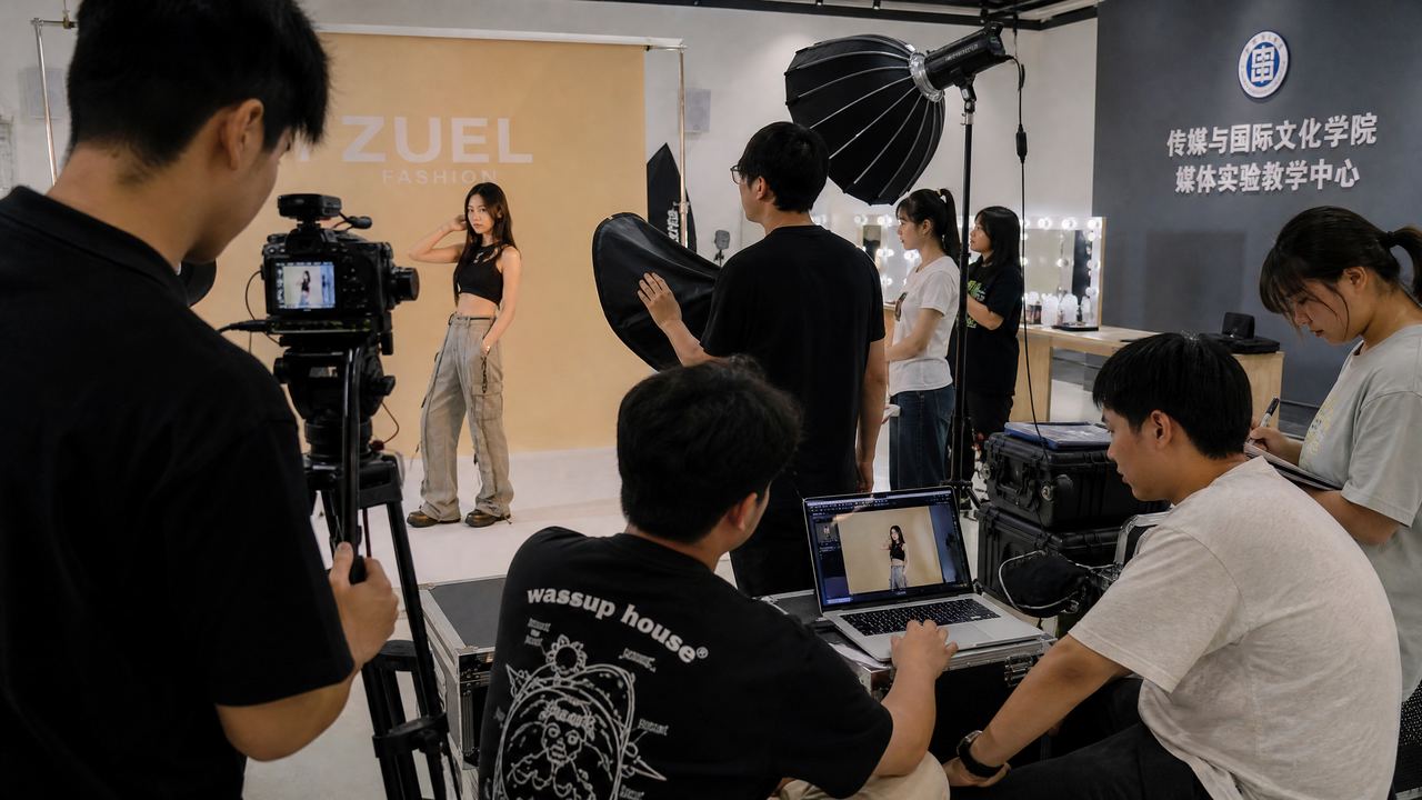 丝瓜视频拍摄现场